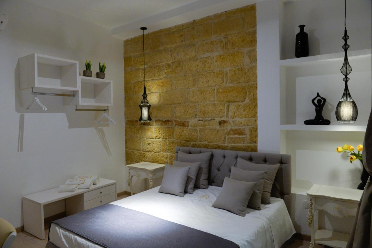Mare Versus Luxury Suites Barletta Esterno foto