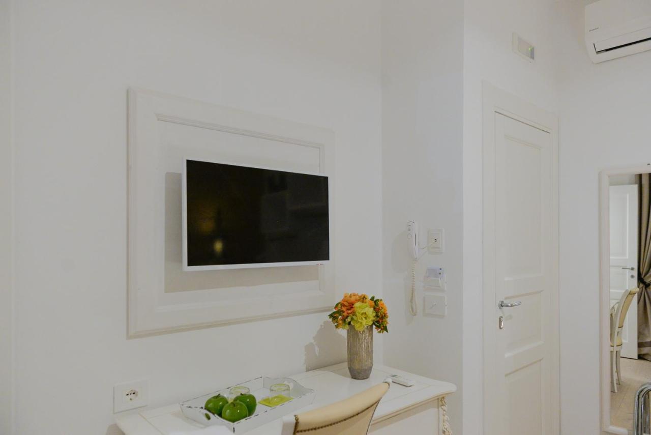 Mare Versus Luxury Suites Barletta Esterno foto
