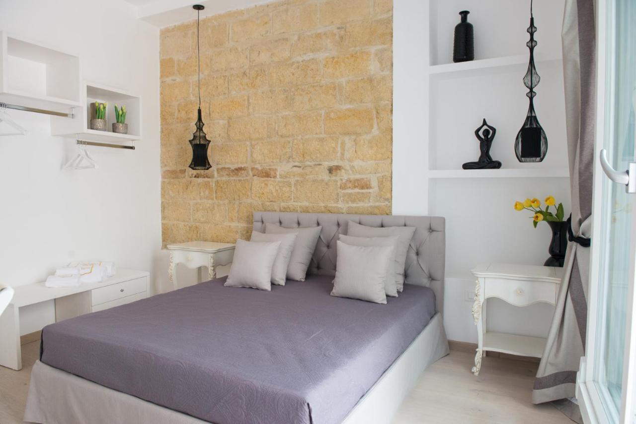 Mare Versus Luxury Suites Barletta Esterno foto