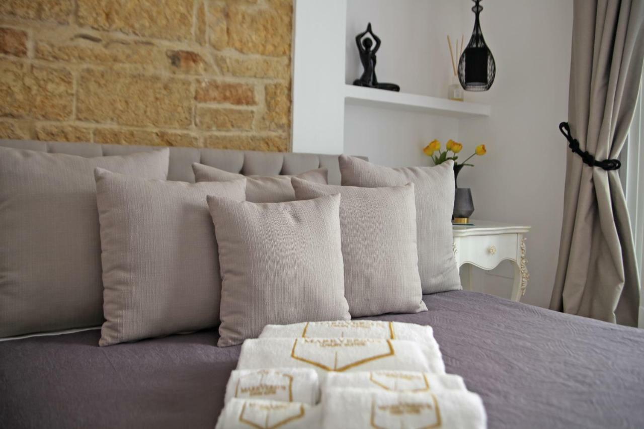 Mare Versus Luxury Suites Barletta Esterno foto