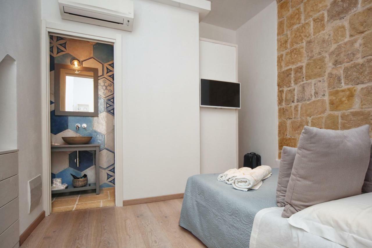 Mare Versus Luxury Suites Barletta Esterno foto