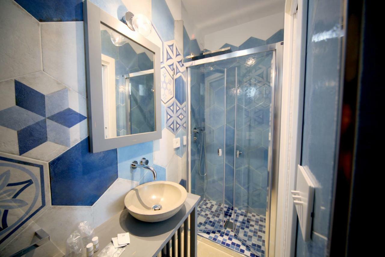 Mare Versus Luxury Suites Barletta Esterno foto